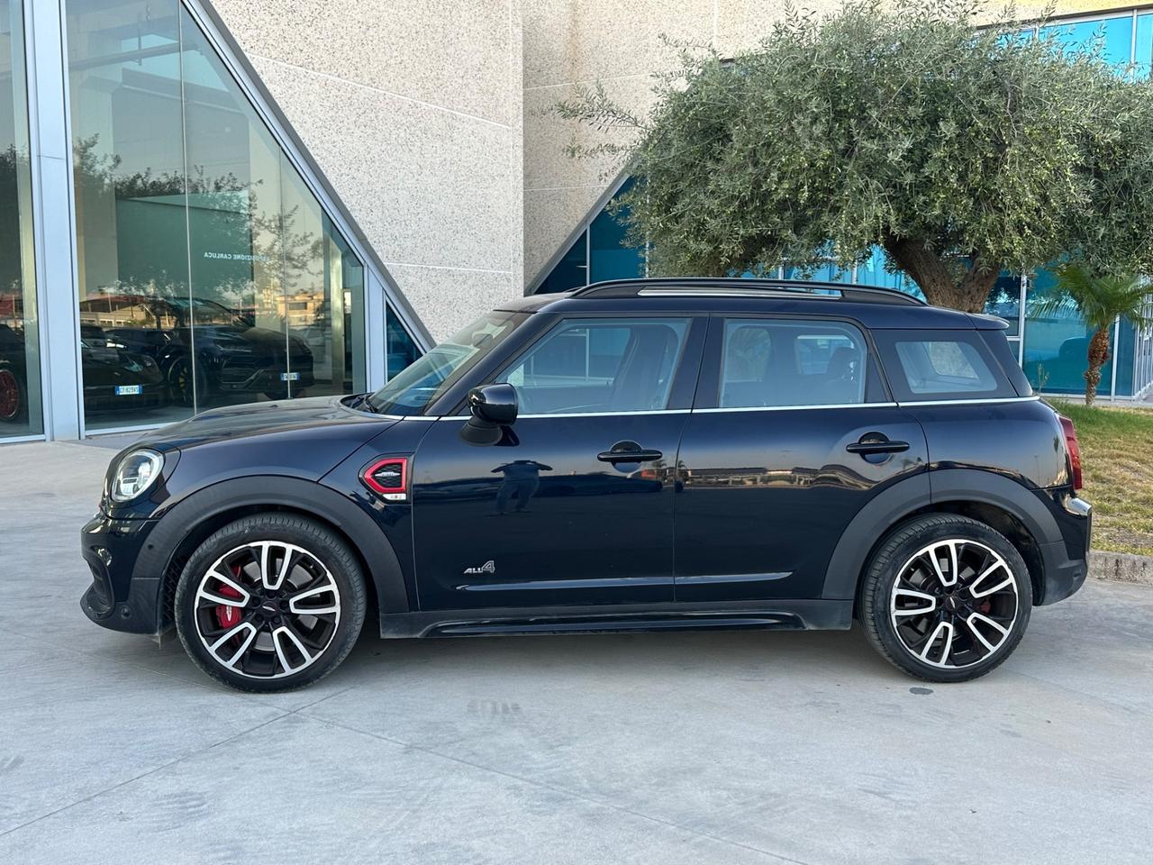 MINI John Cooper Works Countryman possibilità noleggio no scoring