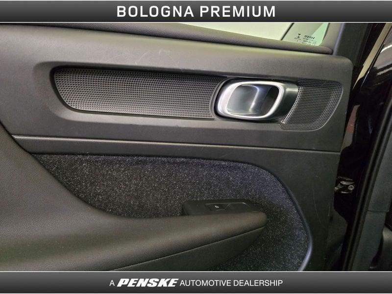 Volvo XC40 XC40 D3 Geartronic R-design N1