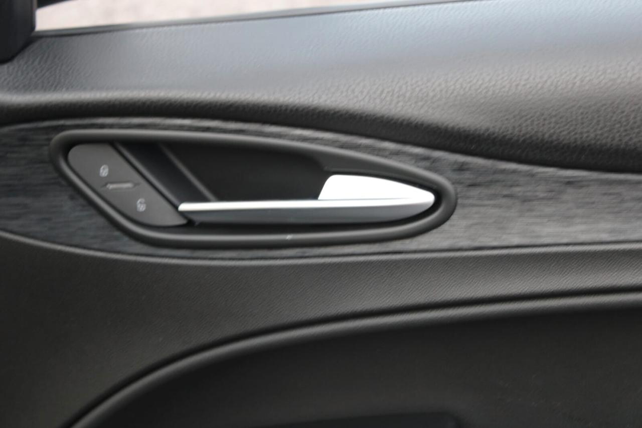 Alfa Romeo Stelvio Tua A SOLI 280€ al mese Anticipo Zero