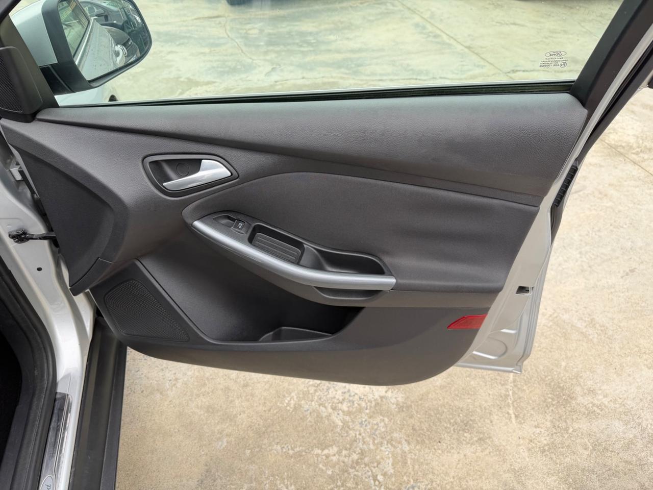 FORD FOCUS 1.6TDCI 115CV SW TITANIUM/LED-XENON