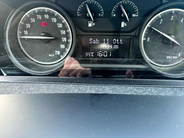 LANCIA Ypsilon 1.0 FireFly 5 porte S&S Hybrid Ecochic Silver