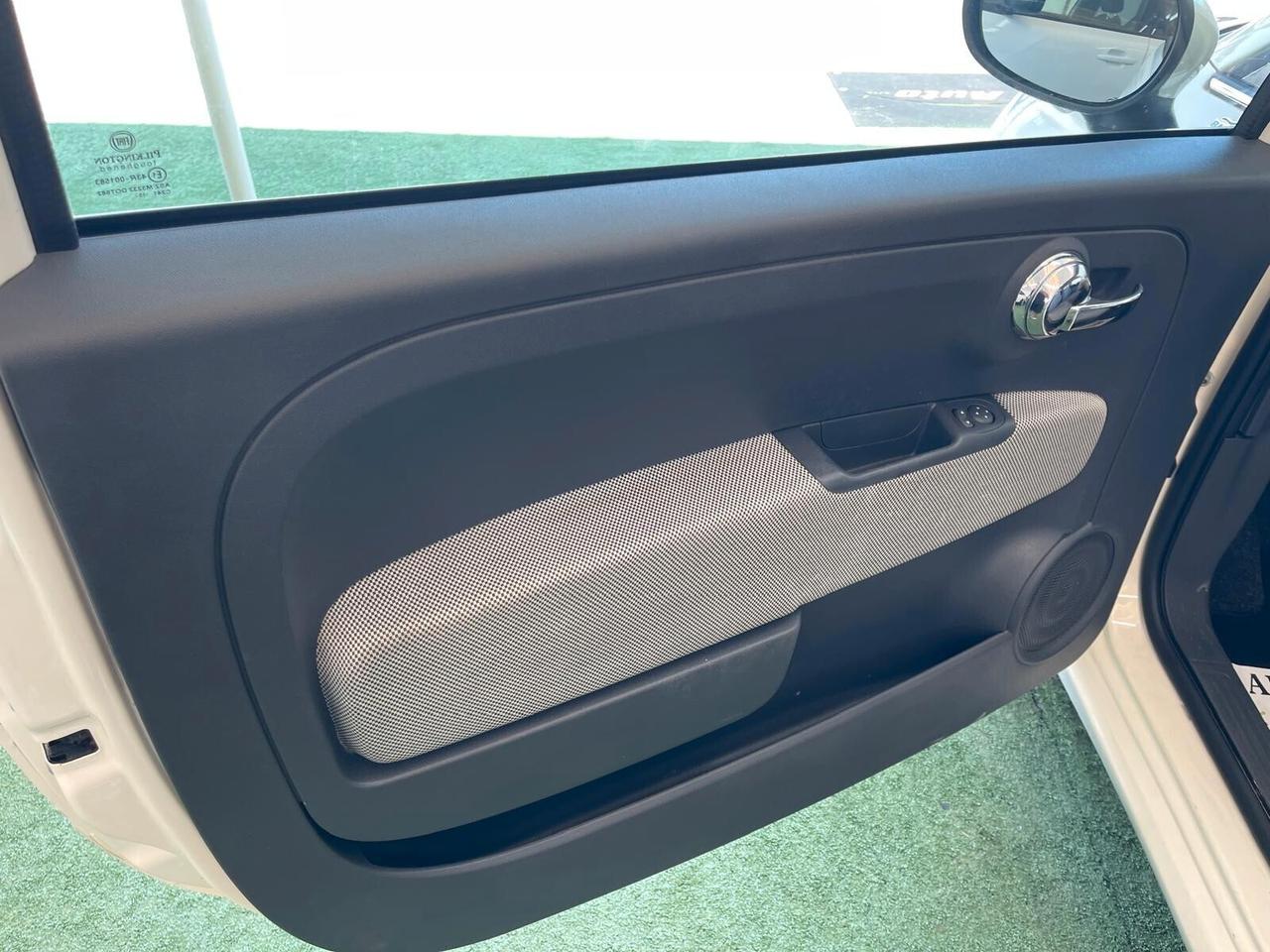 FIAT 500 LOUNGE 1.2 BENZINA 70CV
