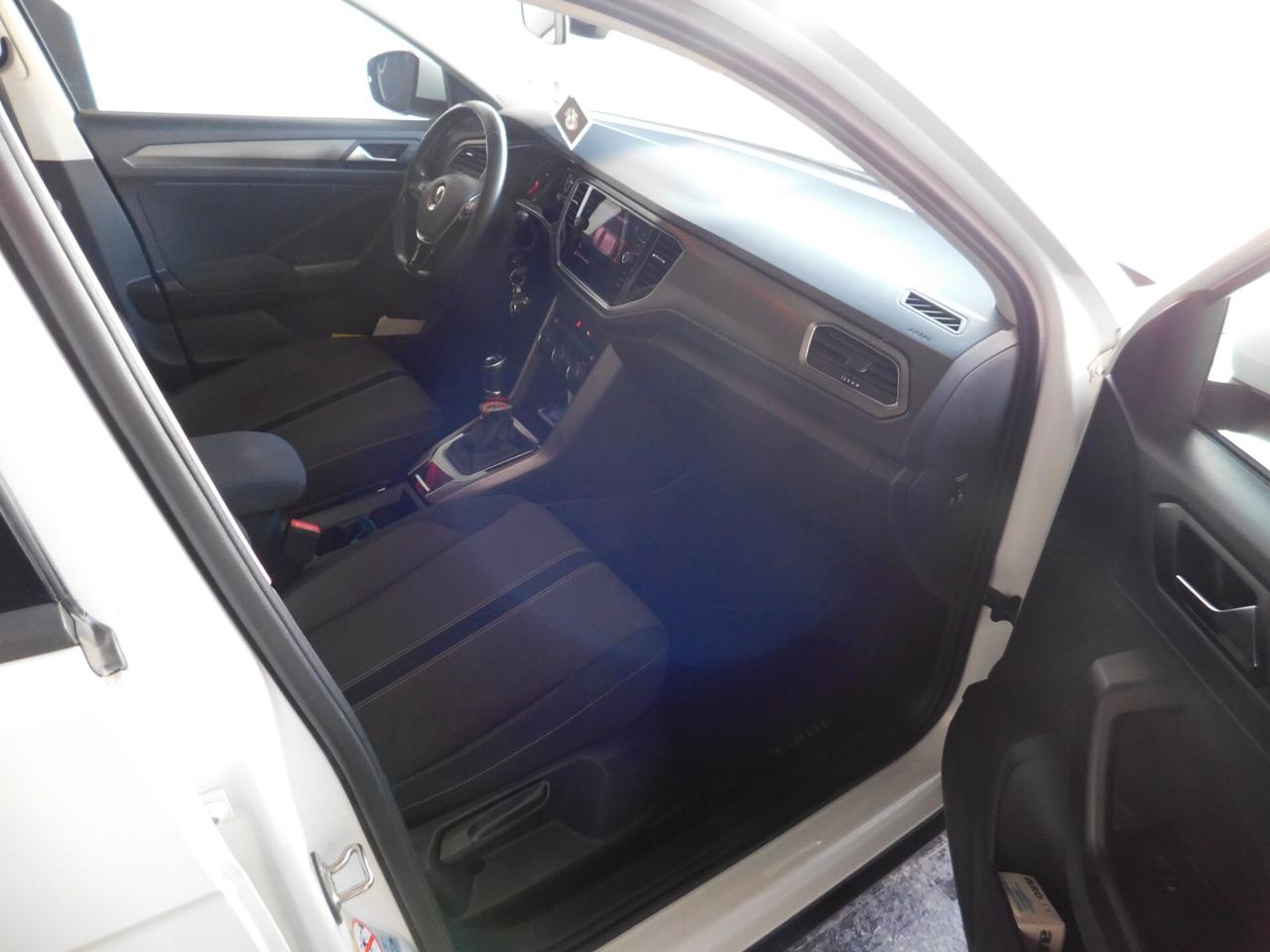 Volkswagen T-Roc 1.6 TDI SCR Business BlueMotion Technology