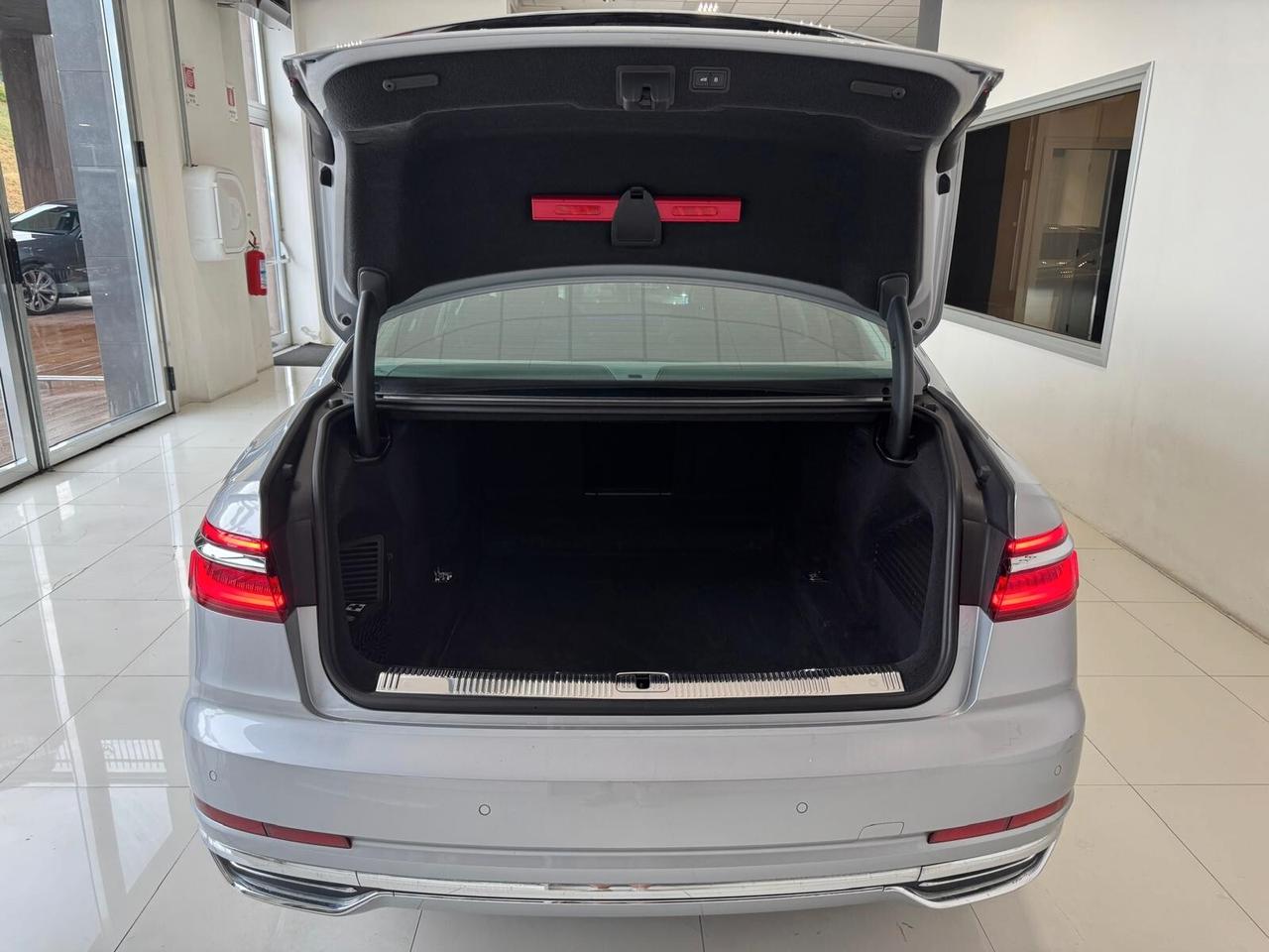 Audi A8 50 TDI 3.0 quattro tiptronic