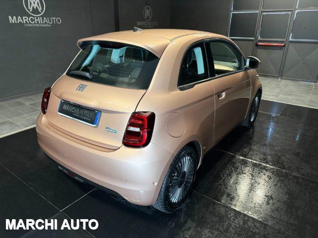 FIAT 500e Berlina 42 kWh Icon