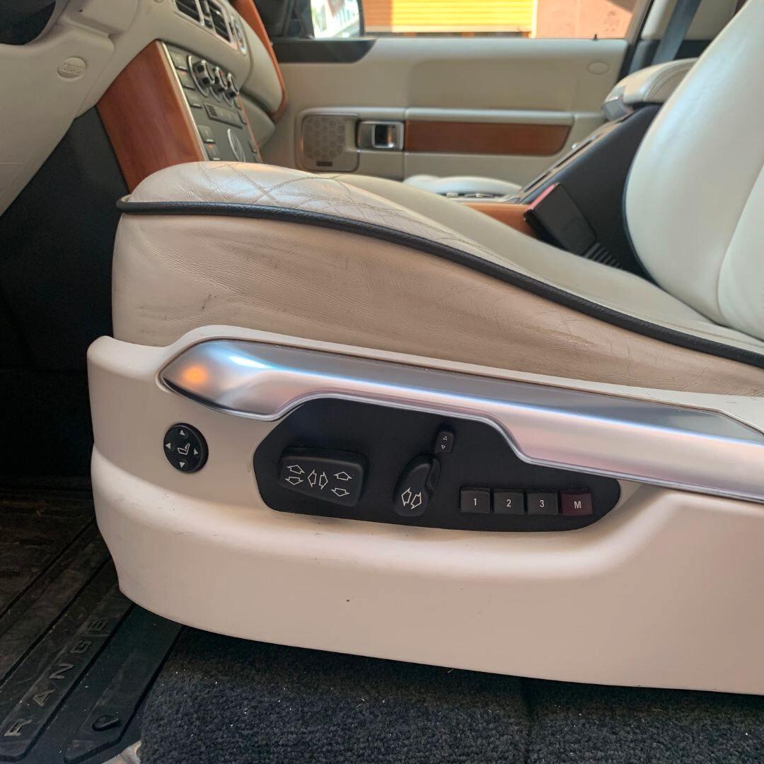 Land Rover Altro Range Rover Vogue 4.4 TDV8