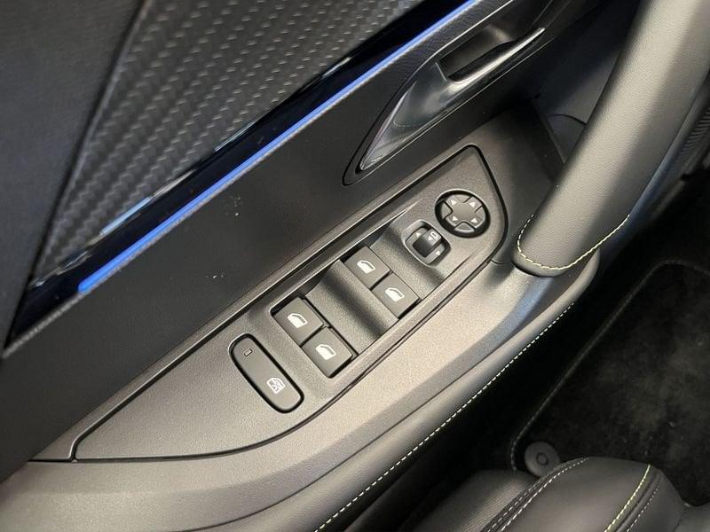 Peugeot 2008 2008 1.2 hybrid GT 145cv e-dcs6