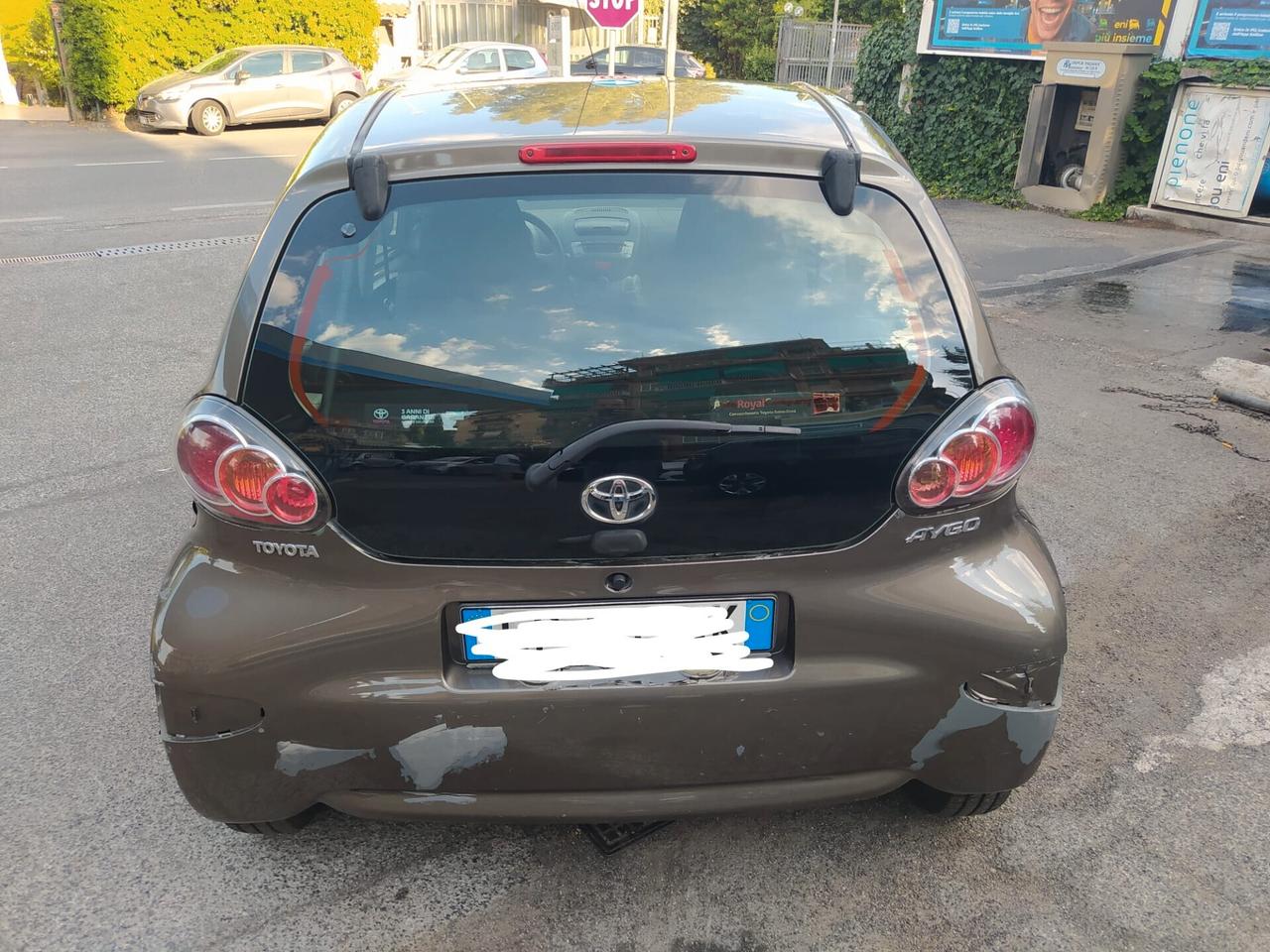 Toyota Aygo 1.0 Active Connect E5 offerta del mese