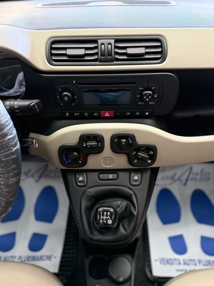 Fiat Panda 1.2 GPL 69 CV Lounge 2016