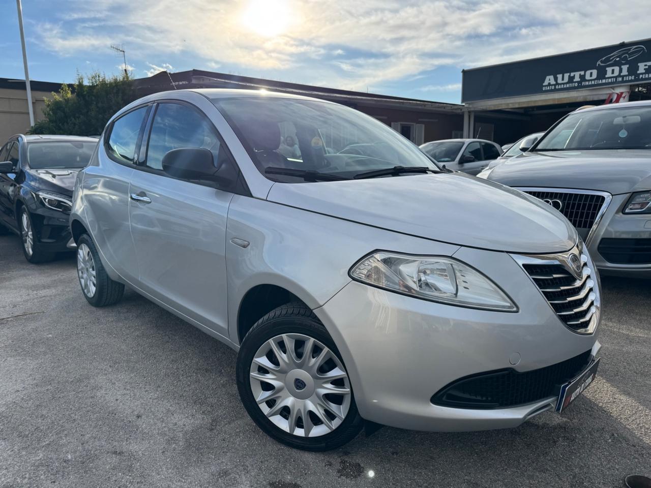 Lancia Ypsilon 0.9 TwinAir 85CV Metano di serie Gold
