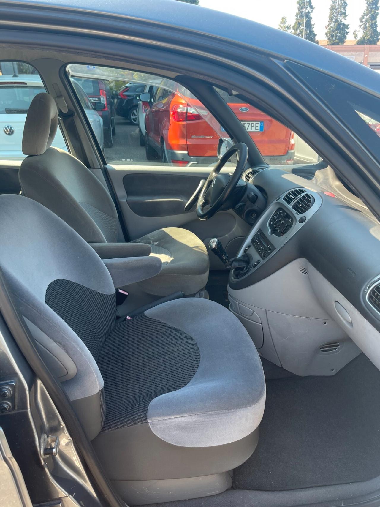 Citroen Xsara Picasso 1.6 16V Elegance Bi Energy G