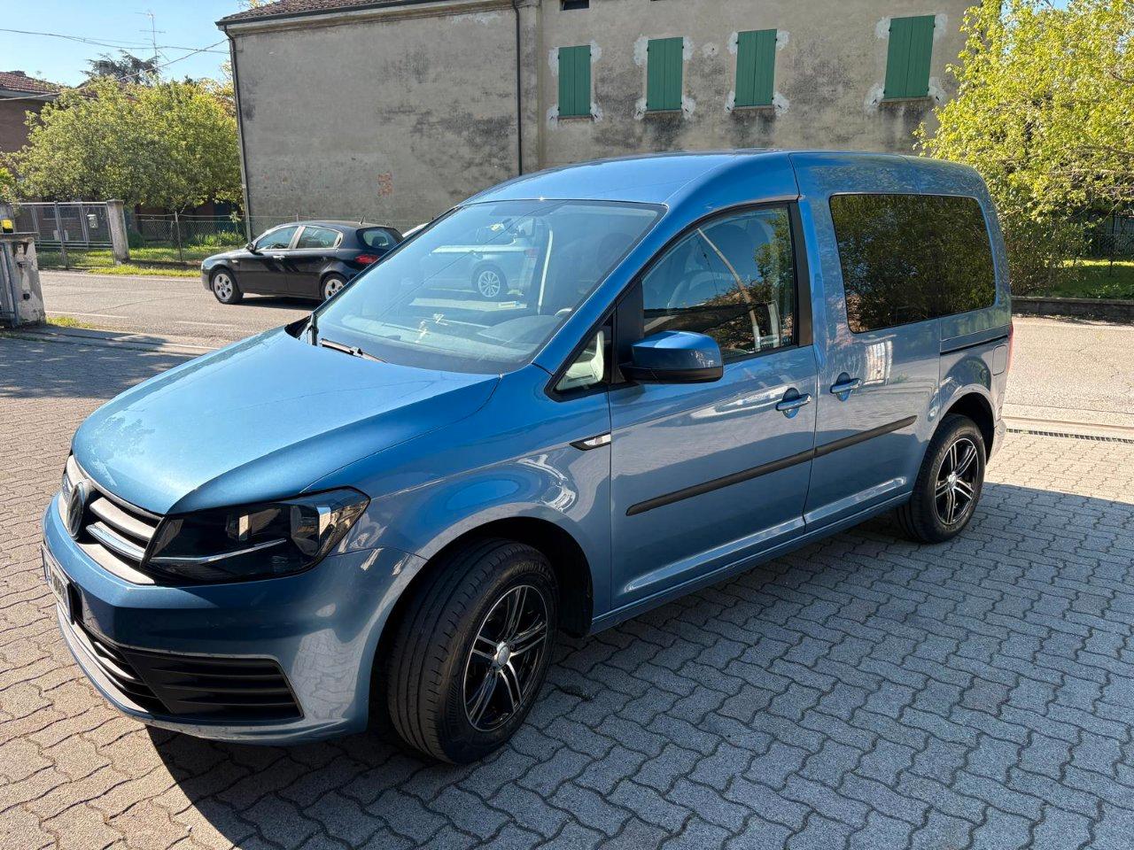 VOLKSWAGEN Caddy 2.0 tdi 102cv E6 GANCIO OK NEOPATENTATO