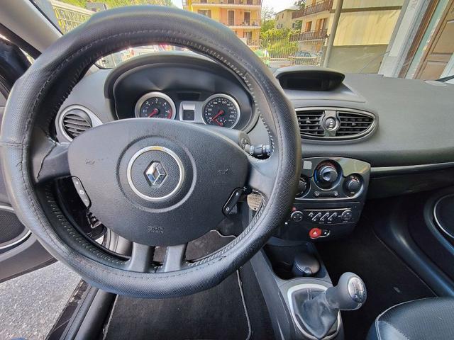 RENAULT Clio III 1.5 dCi Diesel IENE