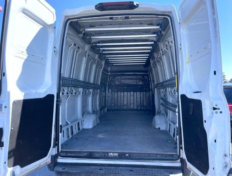 Iveco Daily Daily 35S16V 2.3 HPT PLM-TM Furgone GRAN VOLUME PREZZO + IVA