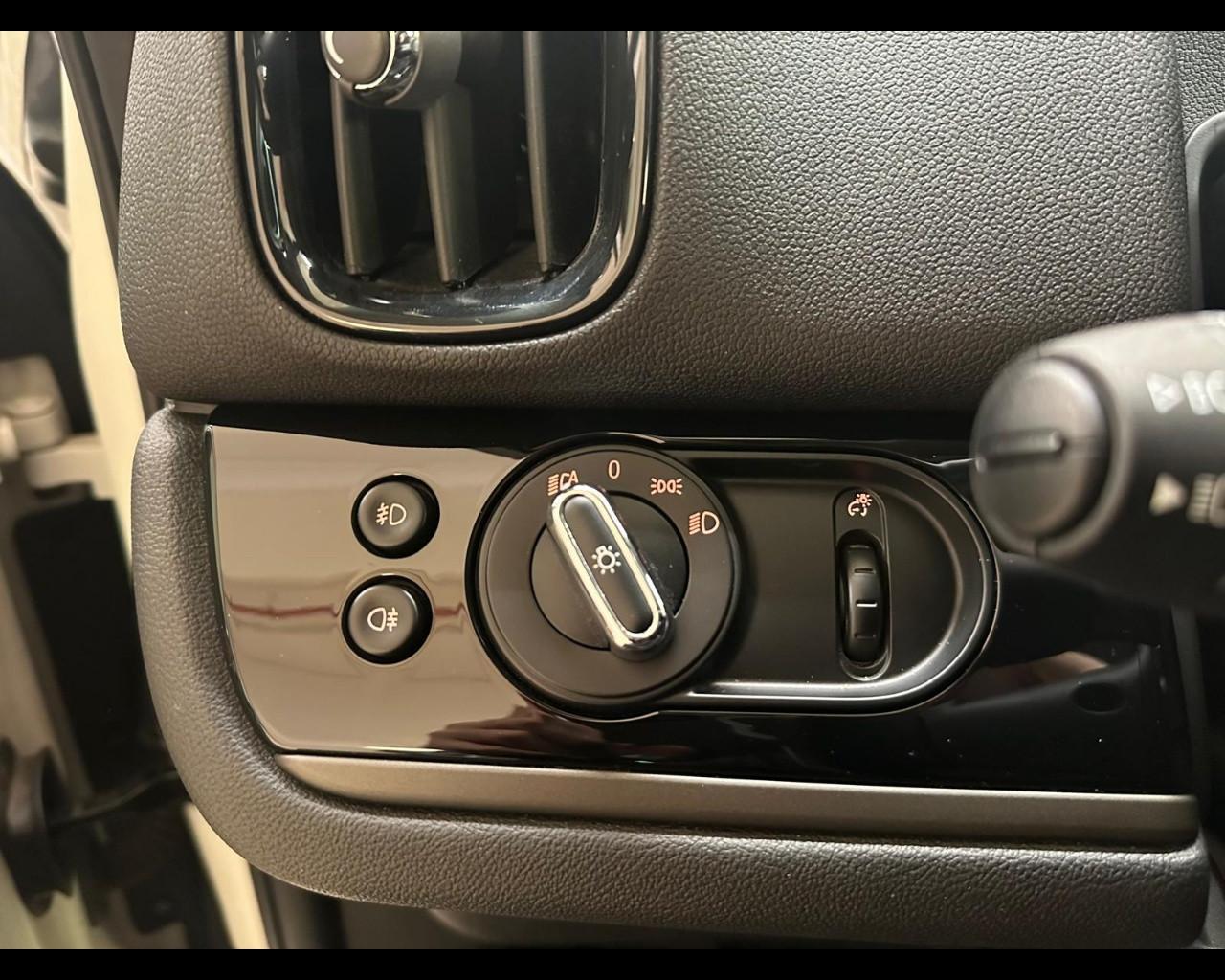 MINI Mini Countrym.(F60) - Mini 2.0 Cooper D Business Countryman