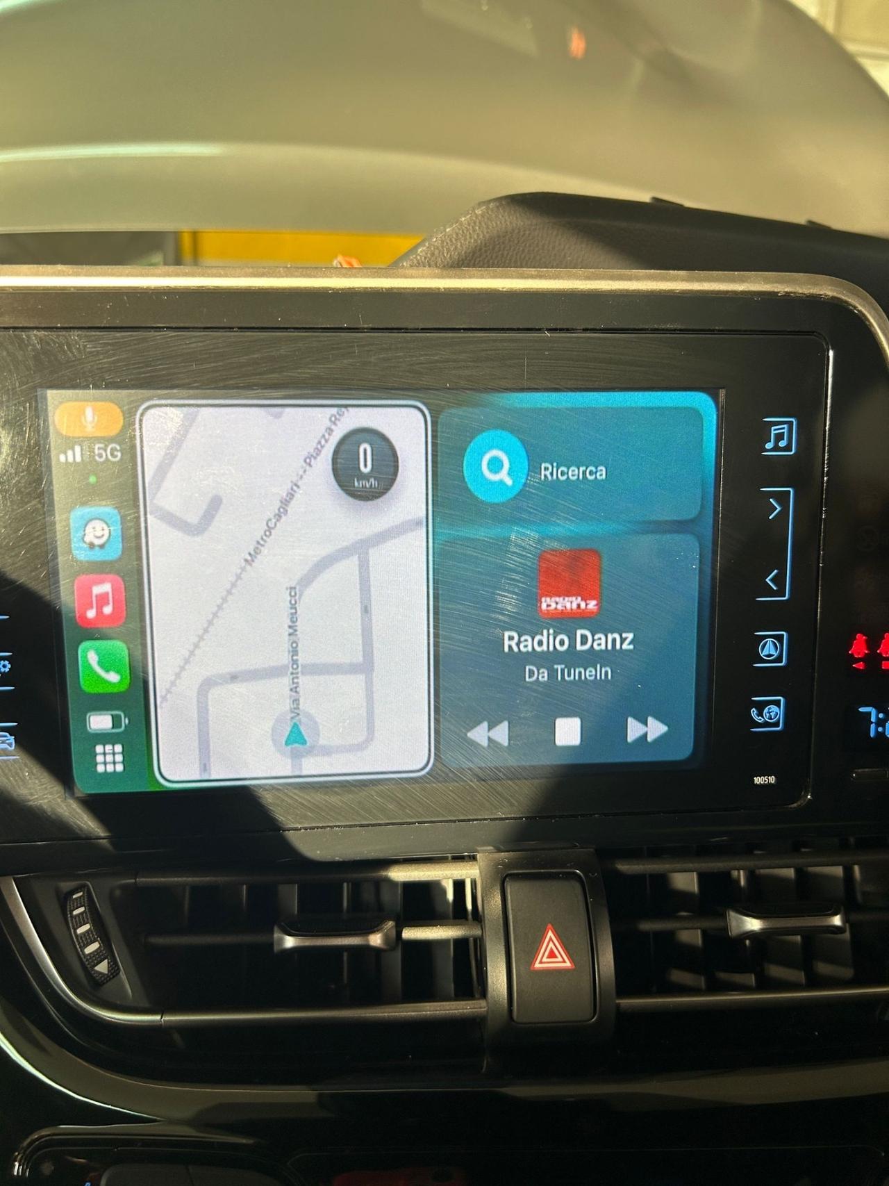 Toyota C-HR 1.8 Hybrid E-CVT Lounge