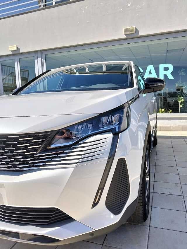 Peugeot 3008 Hybrid 180 e-EAT8 Active Pack