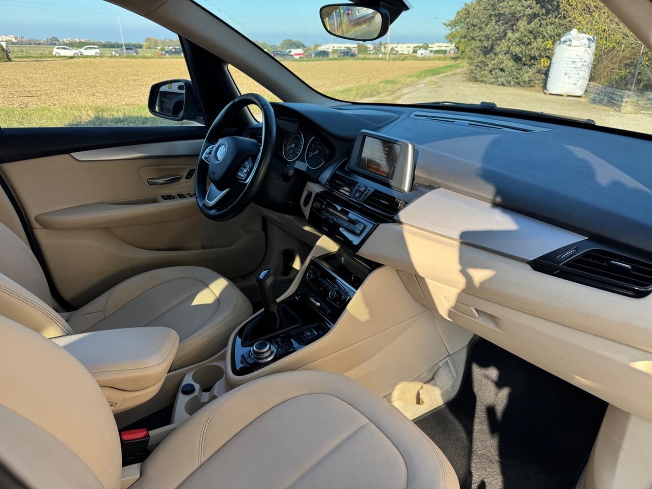 Bmw 216 216d Active Tourer Luxury