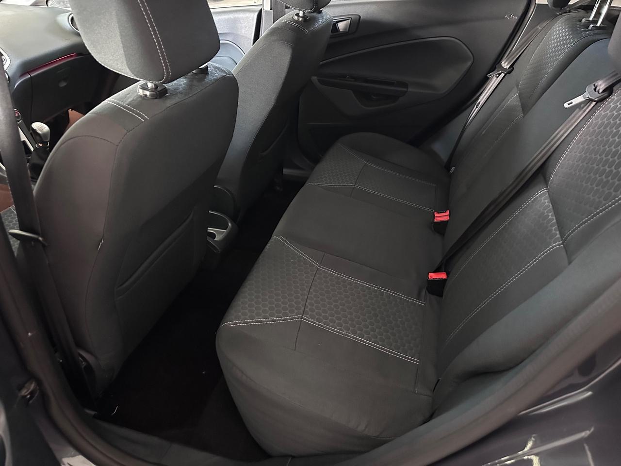 Ford Fiesta 1.2 Benzina 82 CV 5 porte Titanium Ok Neopatentati