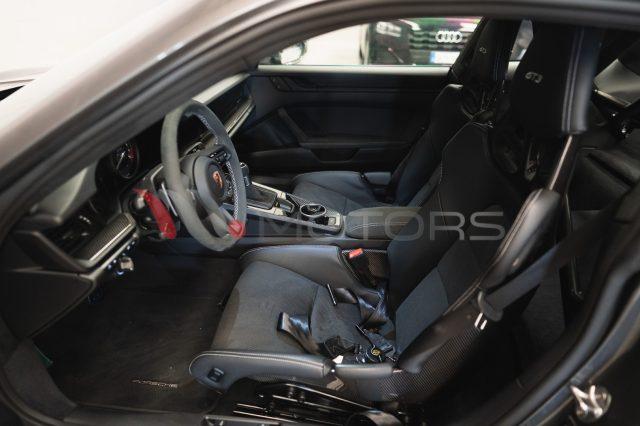 PORSCHE 911 992 Coupe 4.0 GT3 Clubsport