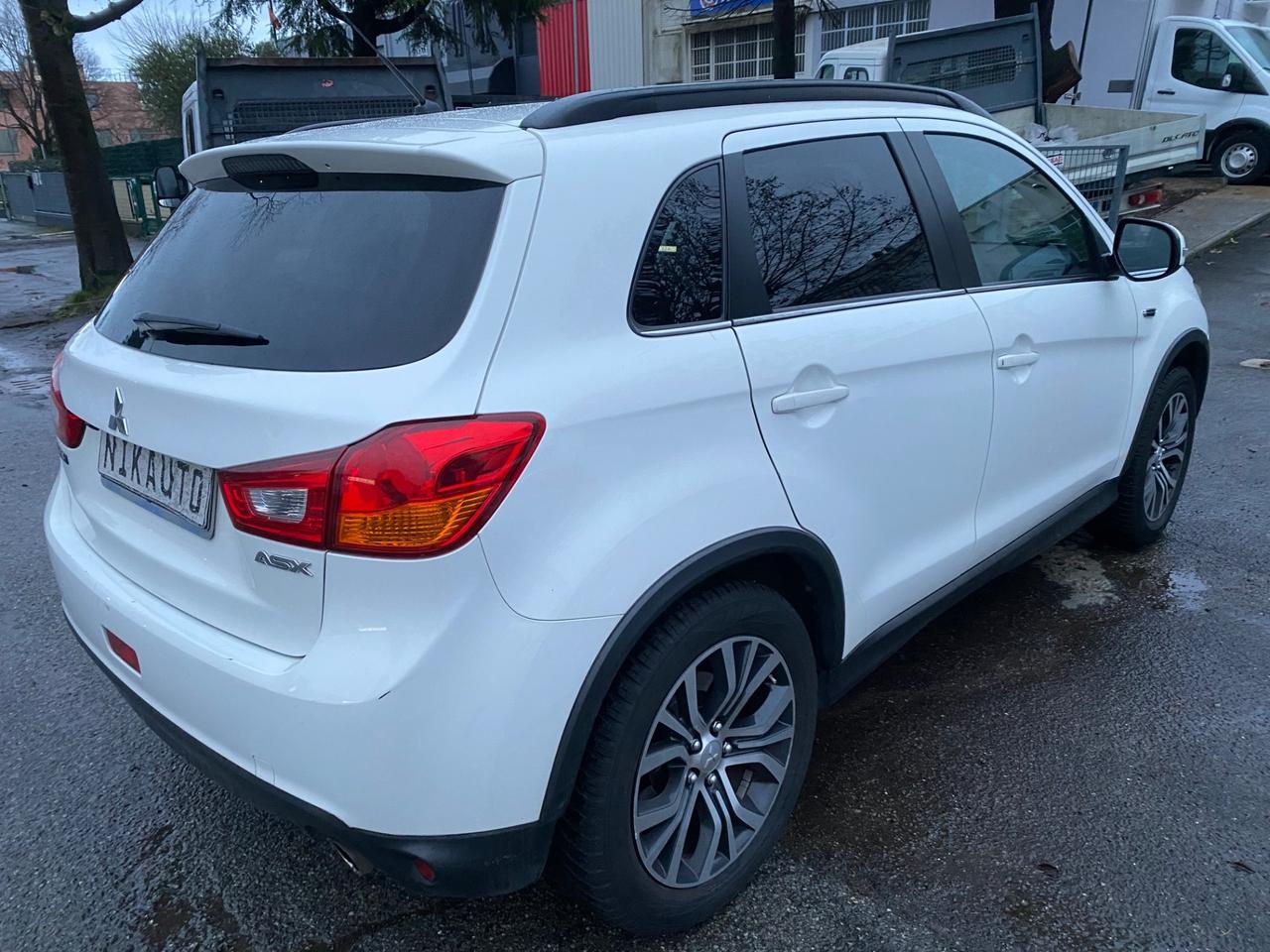 Mitsubishi ASX 1.6 2WD GPL Bi-Fuel Instyle Panoramic