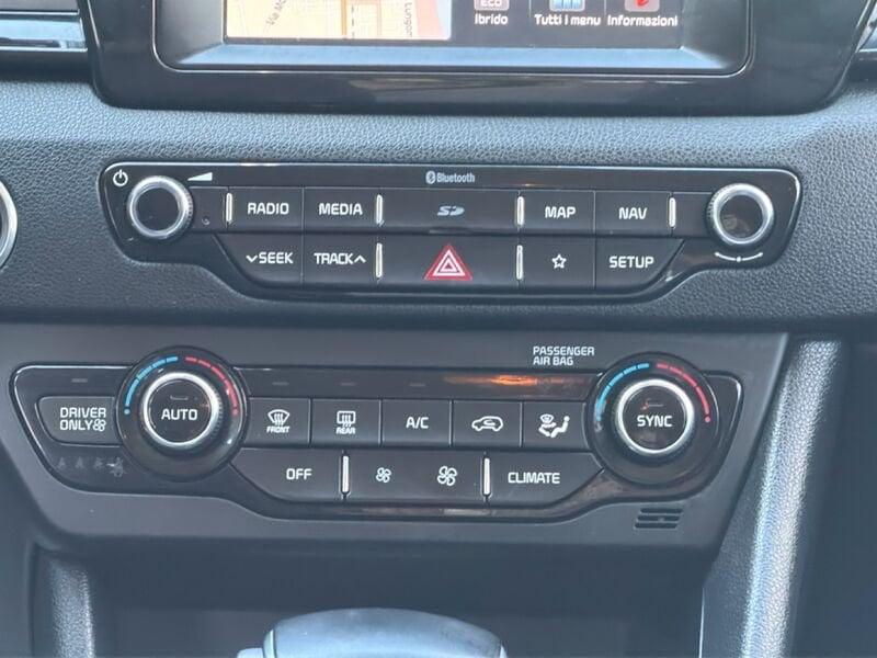 Kia Niro Niro 1.6 gdi hev Style dct my18