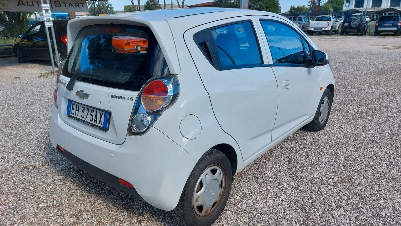 Chevrolet Spark Plus 1.0