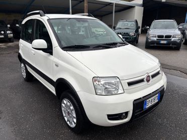 Fiat Panda 1.3 MJT 16V DPF 4x4 Climbing