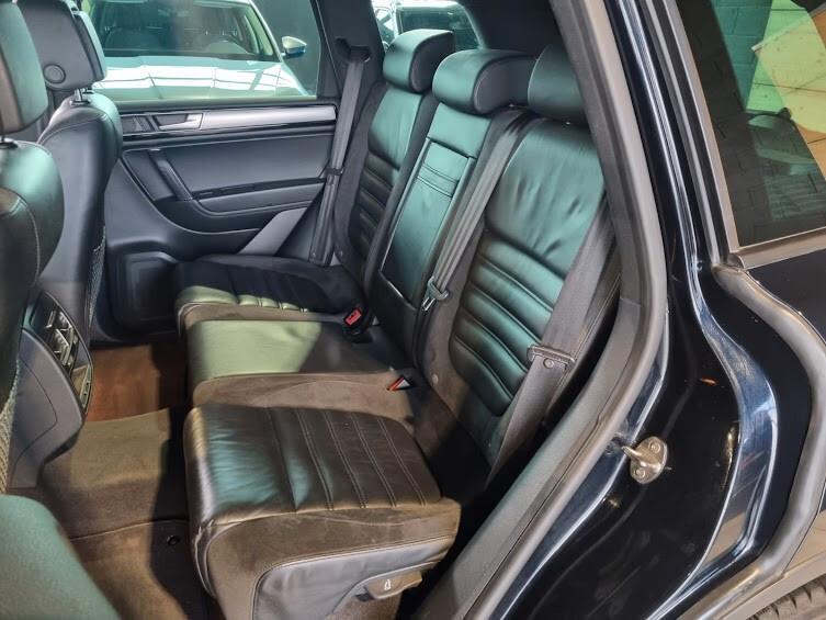 Volkswagen Touareg 3.0 TDI 204 CV tiptronic R-LINE