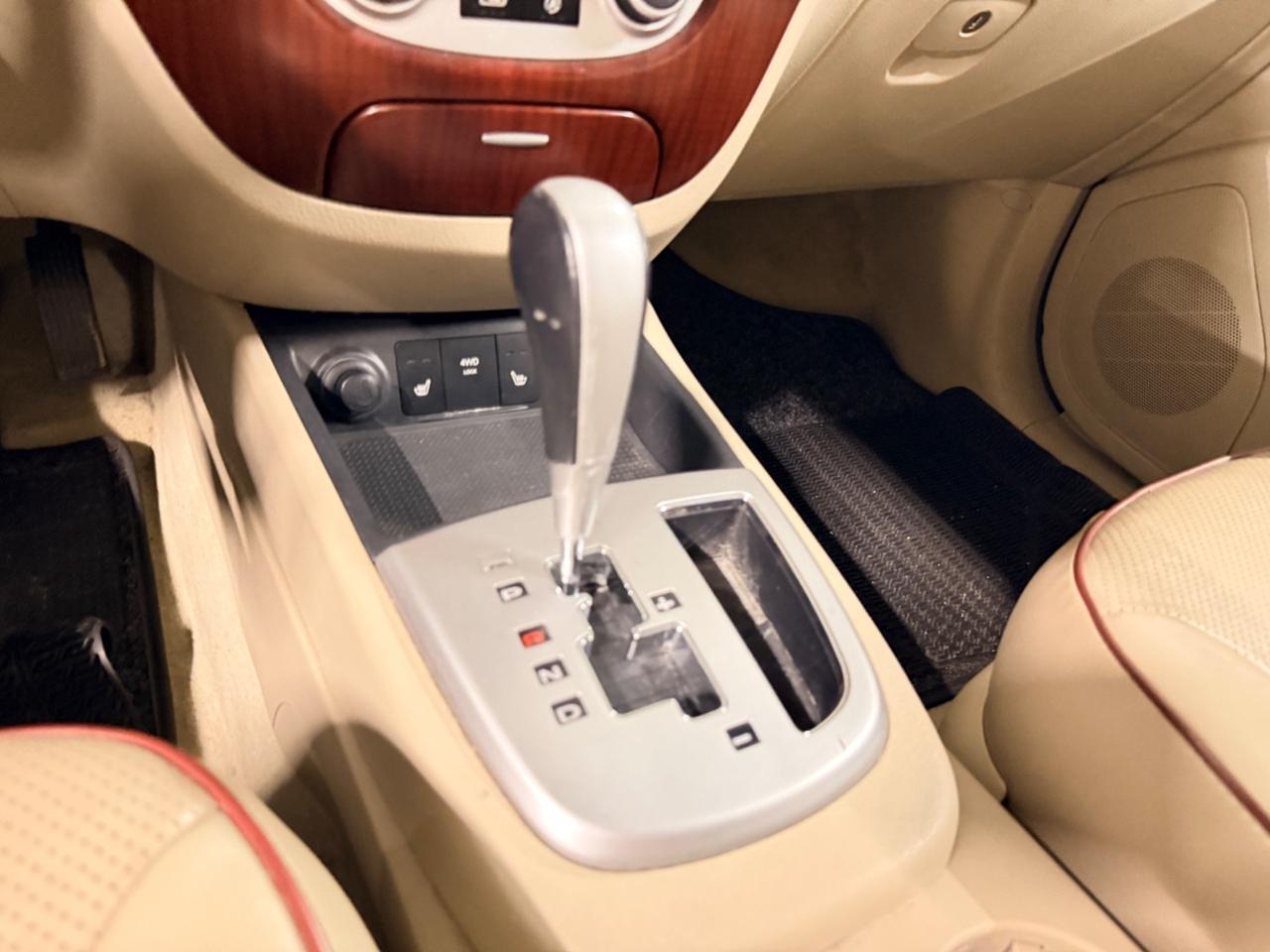 Hyundai Santa Fe 2.7i V6 24V aut. 4WD Dynamic GPL