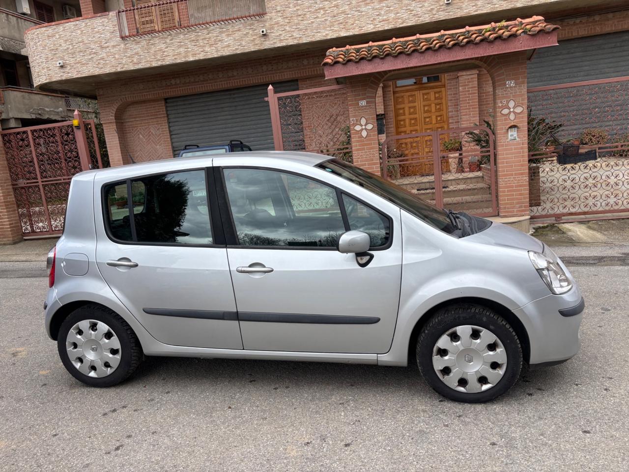 Renault Modus 1.5 dCi 70CV Luxe