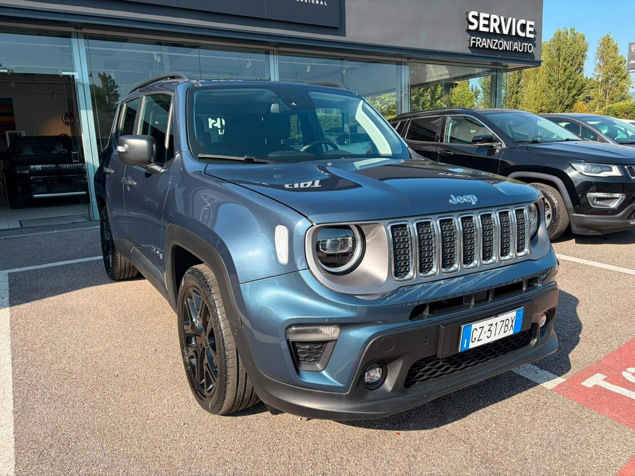 Jeep Renegade 1.5 Turbo T4 MHEV Summit