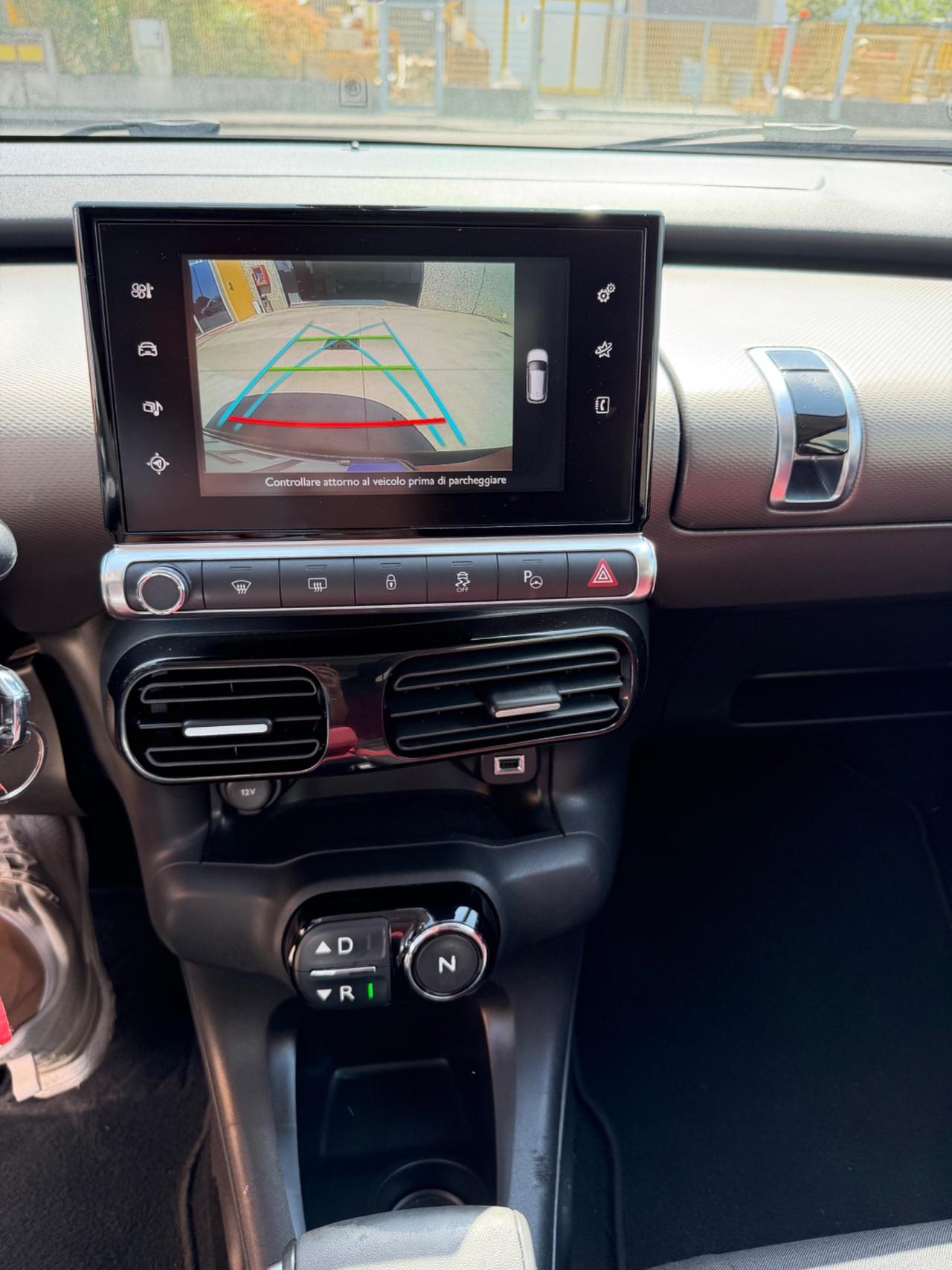 Citroen C4 Cactus BlueHDi 100 S&S ETG6 Shine
