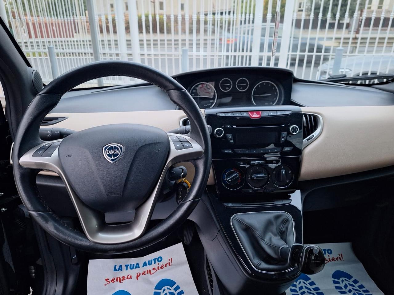 Lancia Ypsilon 1.2 69 CV 5 porte GPL Ecochic Gold