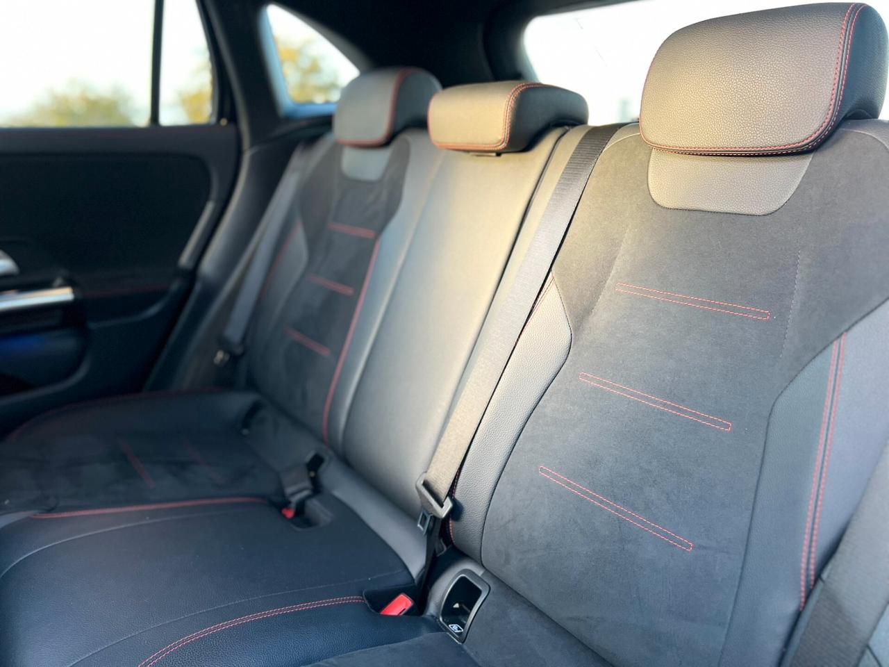 Mercedes-benz GLA 200 d 2.0 150cv Premium PLUS AMG ITALIANA TETTO