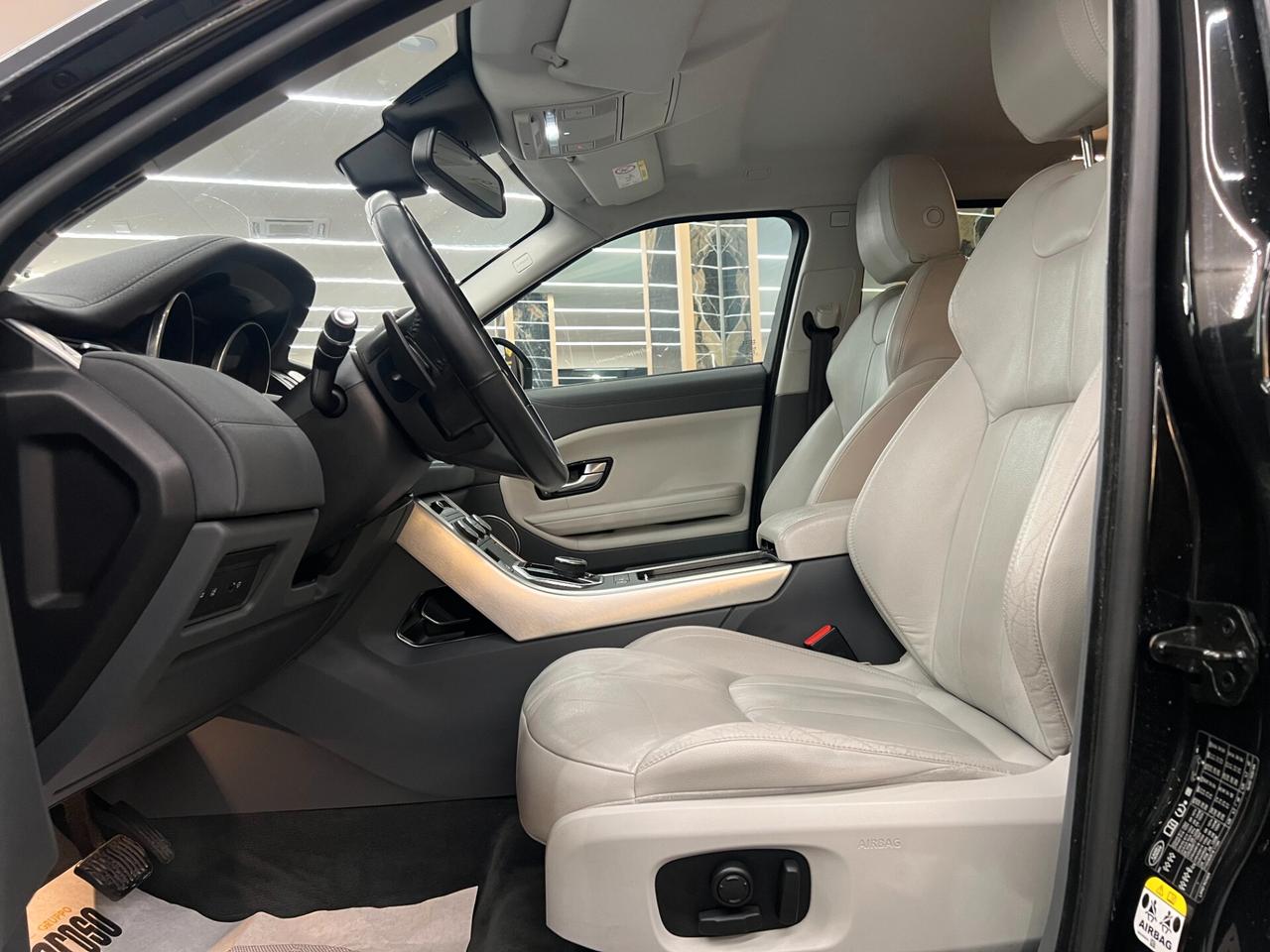 Land Rover Range Evoque 2.0 TD4 150 CV 5p. SE Dynamic