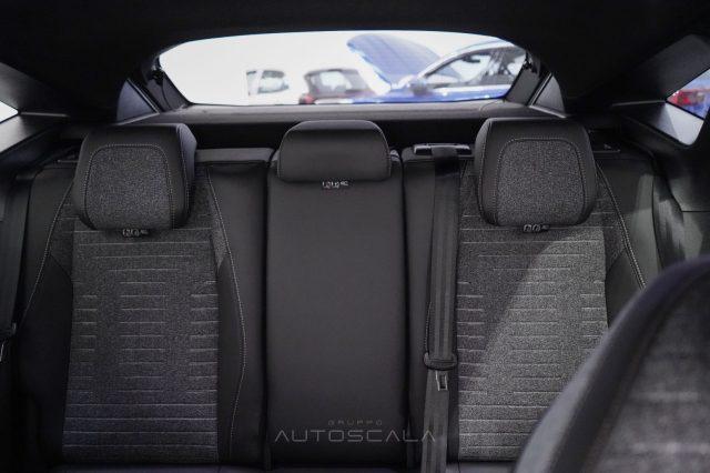 PEUGEOT 3008 Hybrid 145cv e-DCS6 Allure #Panoramic #Navigation