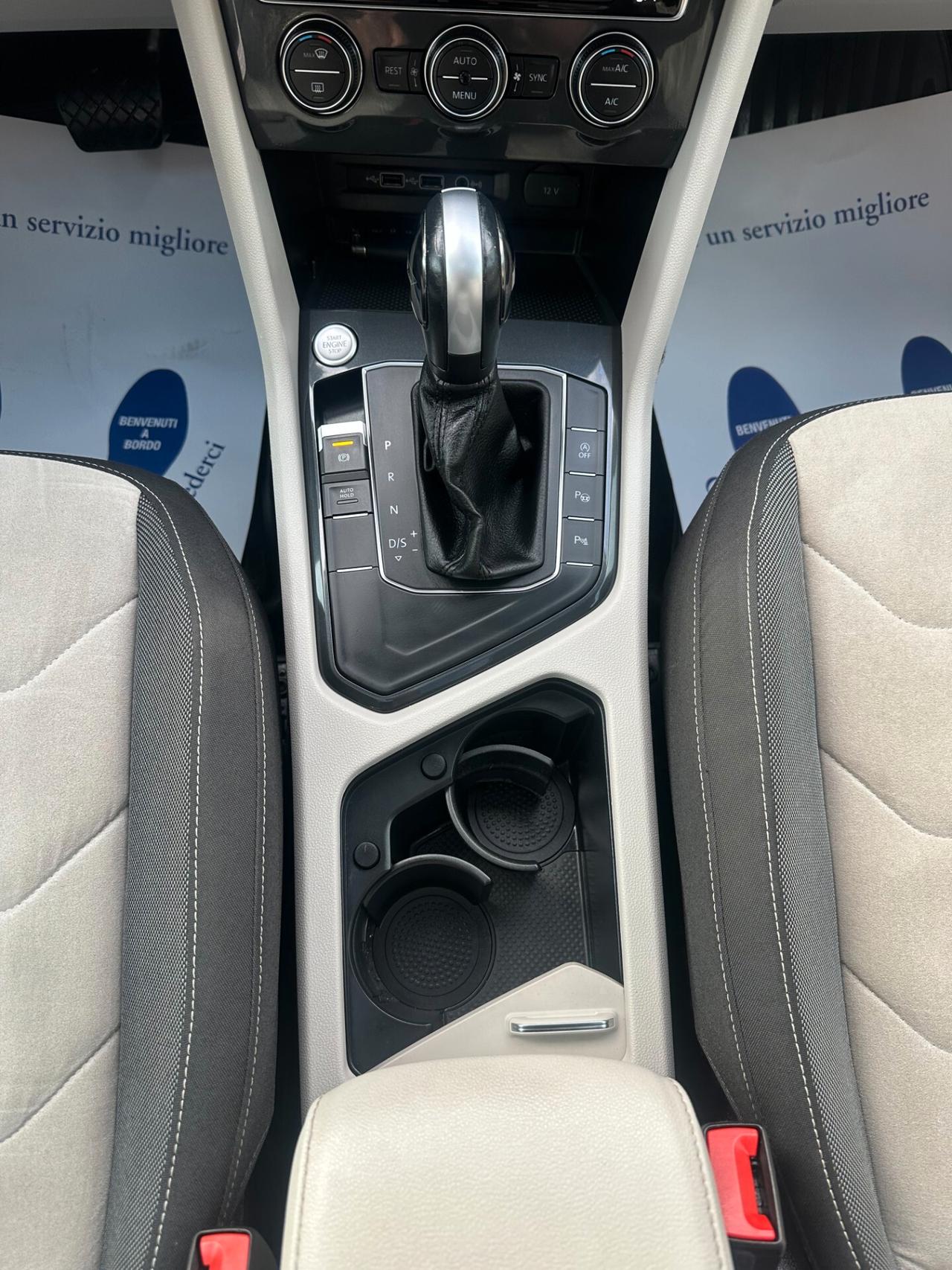 Volkswagen Tiguan 2.0 TDI SCR DSG Sport TETTO APRIBILE