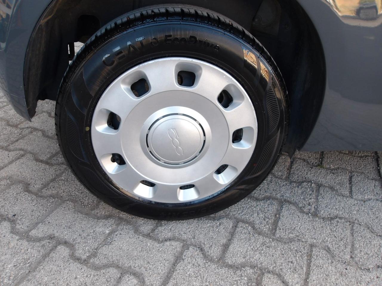 Fiat 500 1.0 hybrid Cult 70cv