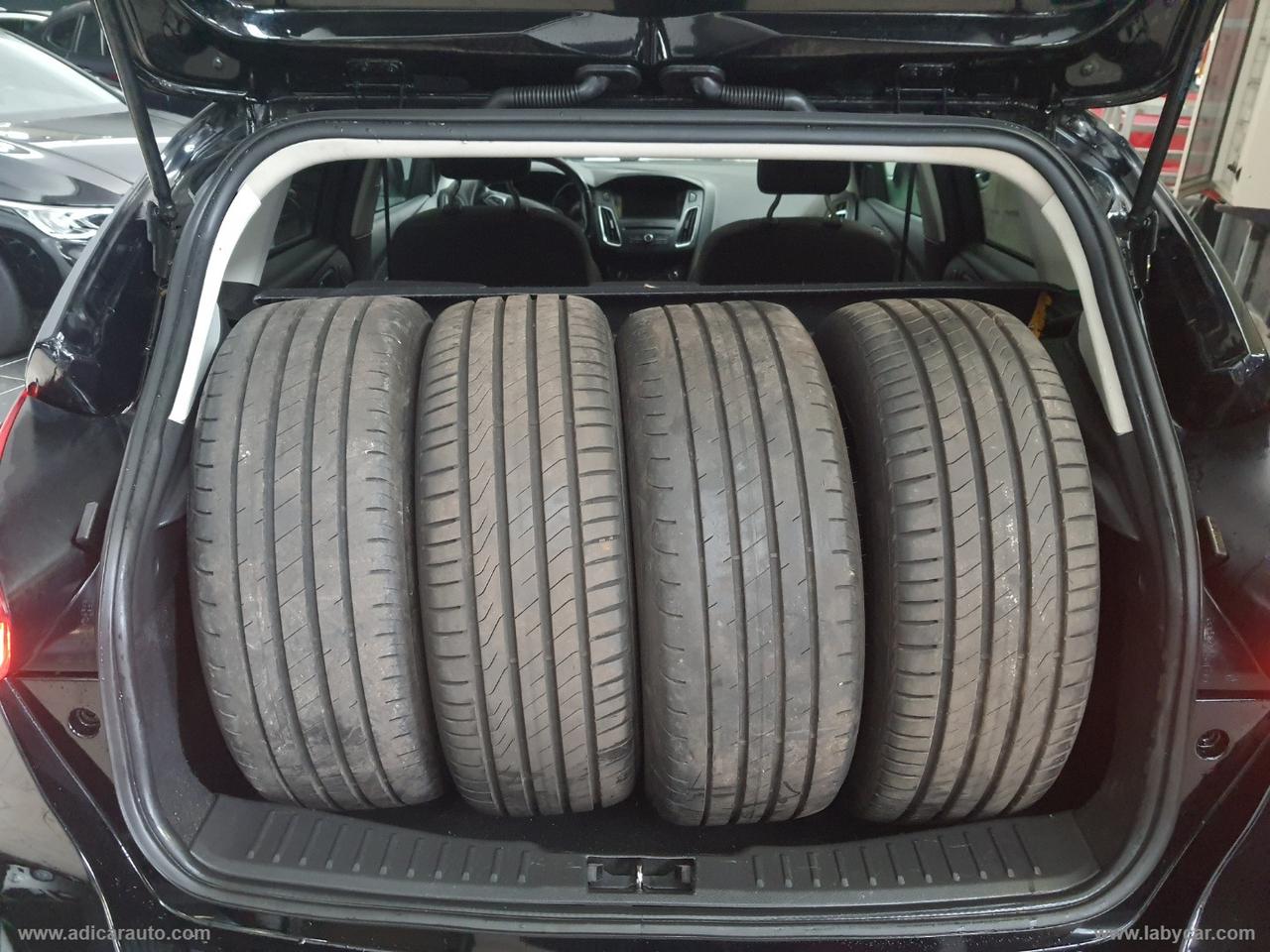 FORD Focus 1.0 EcoBoost 125 CV S&S Titanium