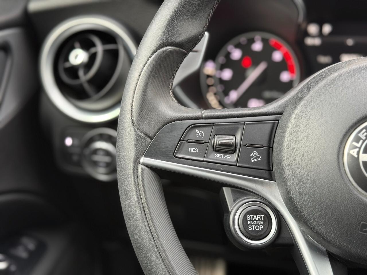 Alfa Romeo Stelvio 2.2 Turbodiesel 210 CV AT8 Q4 SPORT-TECH