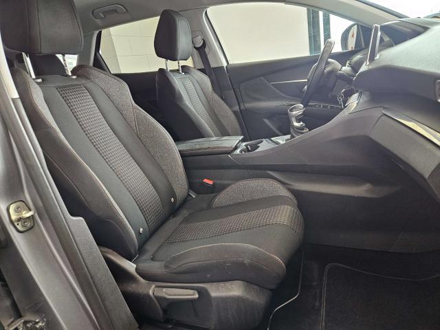 Peugeot 3008 1.6 bluehdi 120 SES BUSINESS TAGLIANDI CERTIFICATI