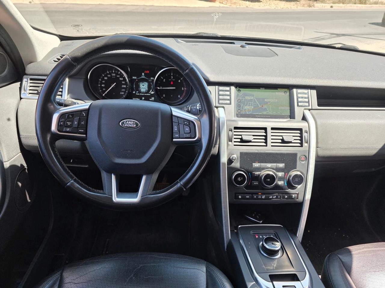 Land Rover Discovery Sport 2.0 240 CV HSE R-Dynamic 7 posti