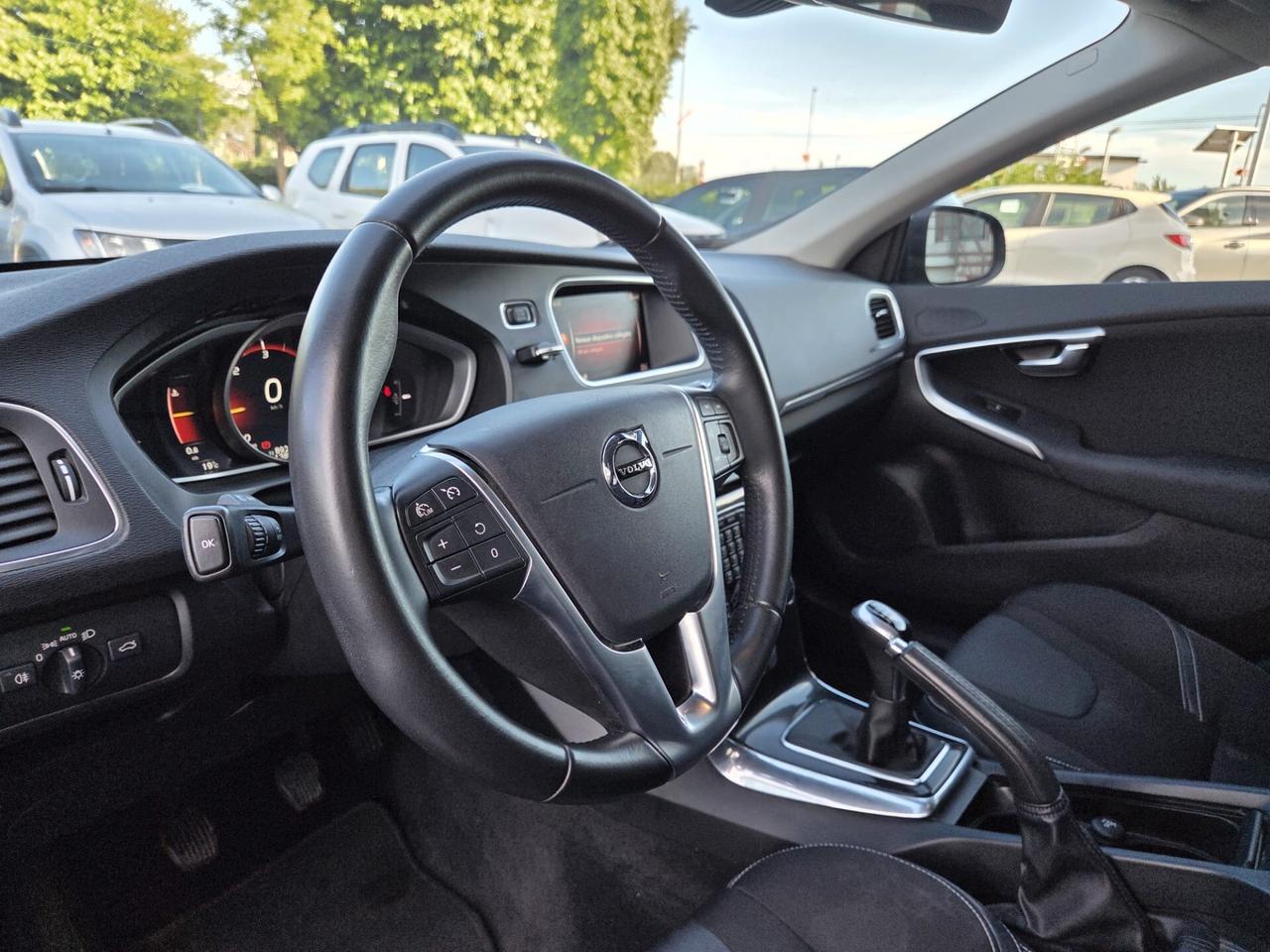 Volvo V40 D2 Momentum