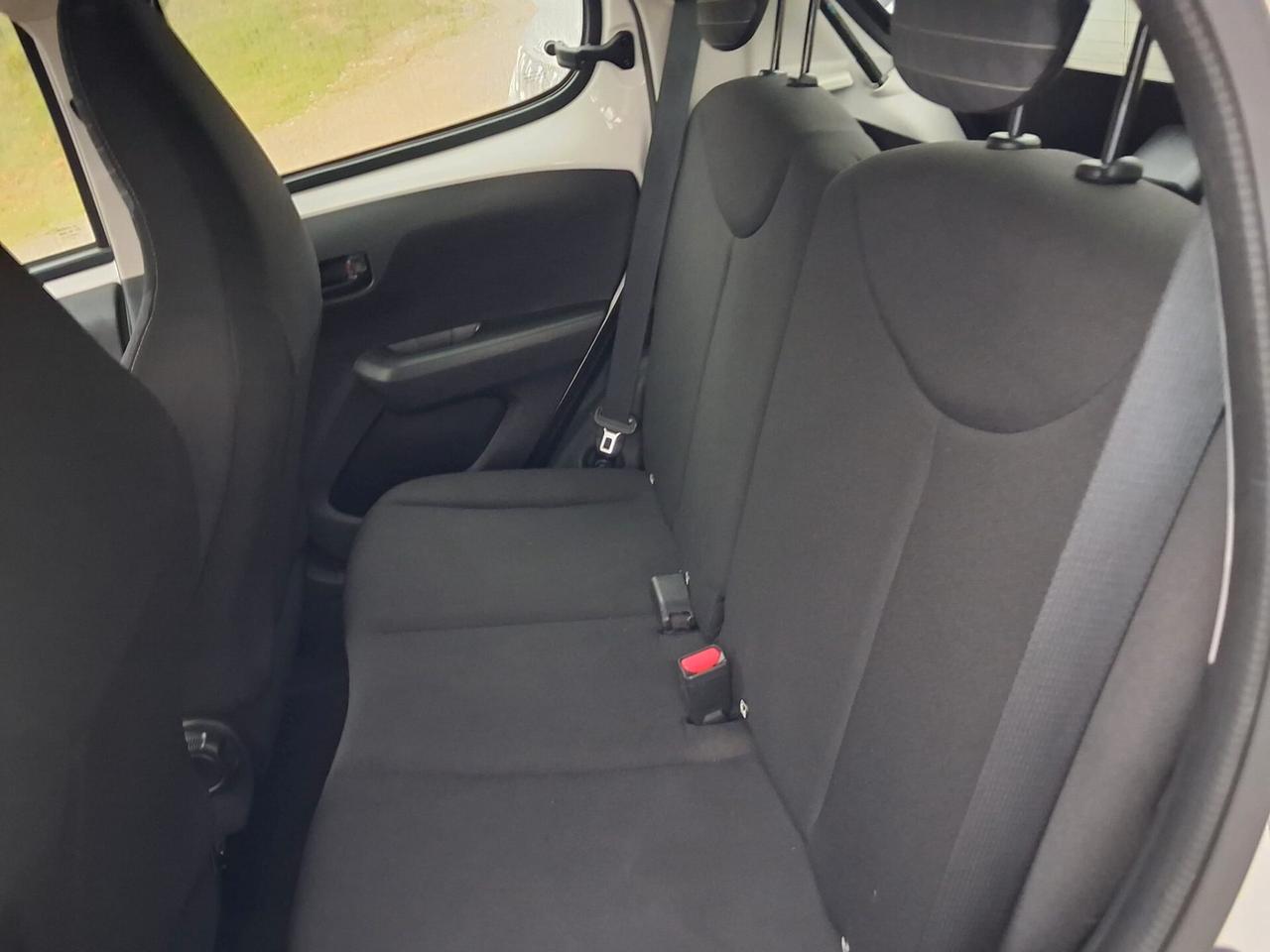 Peugeot 108 VTi 72 S&S 5 porte Allure