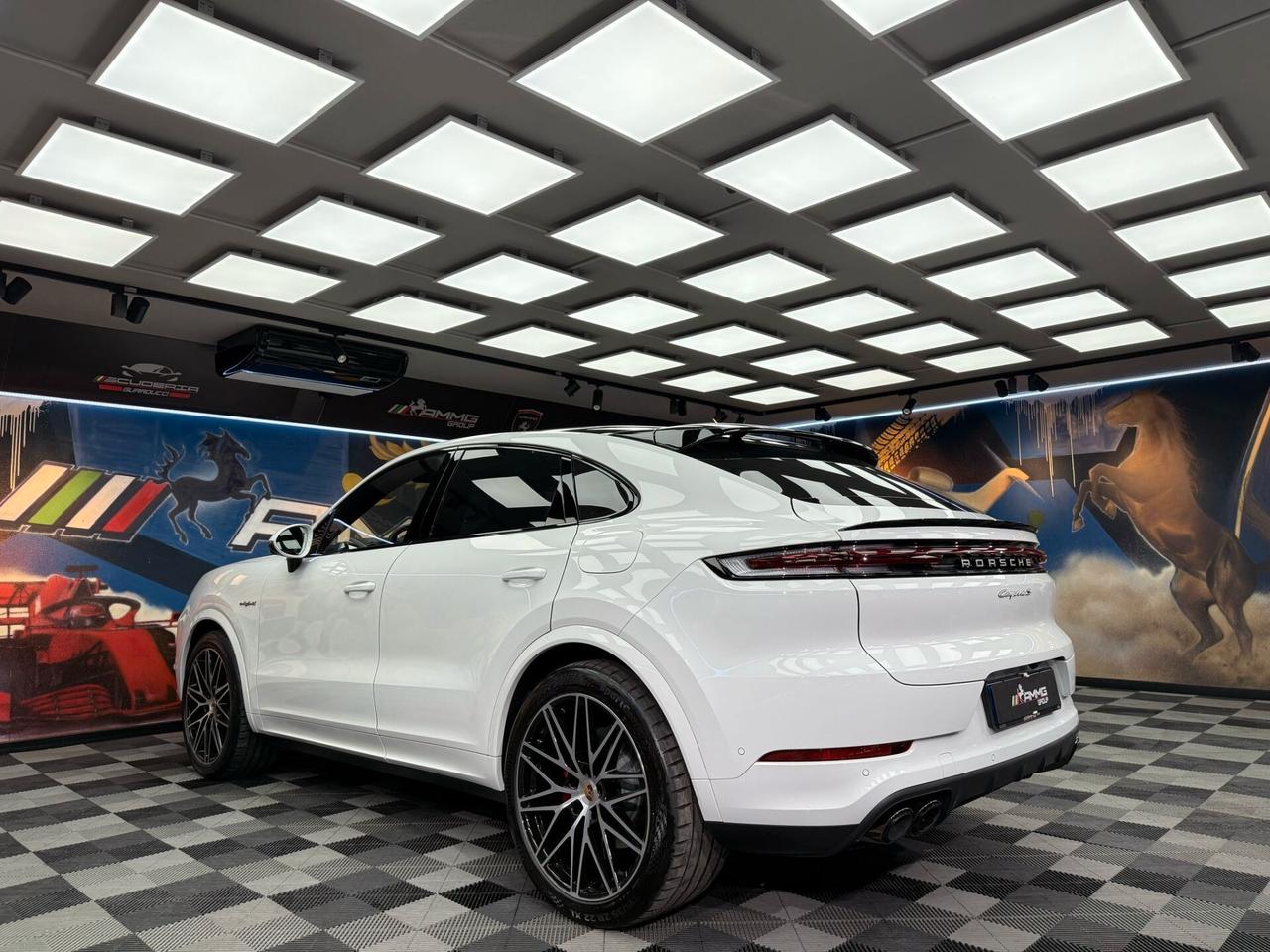 Porsche Cayenne Coupé 3.0 V6 E-Hybrid (000)