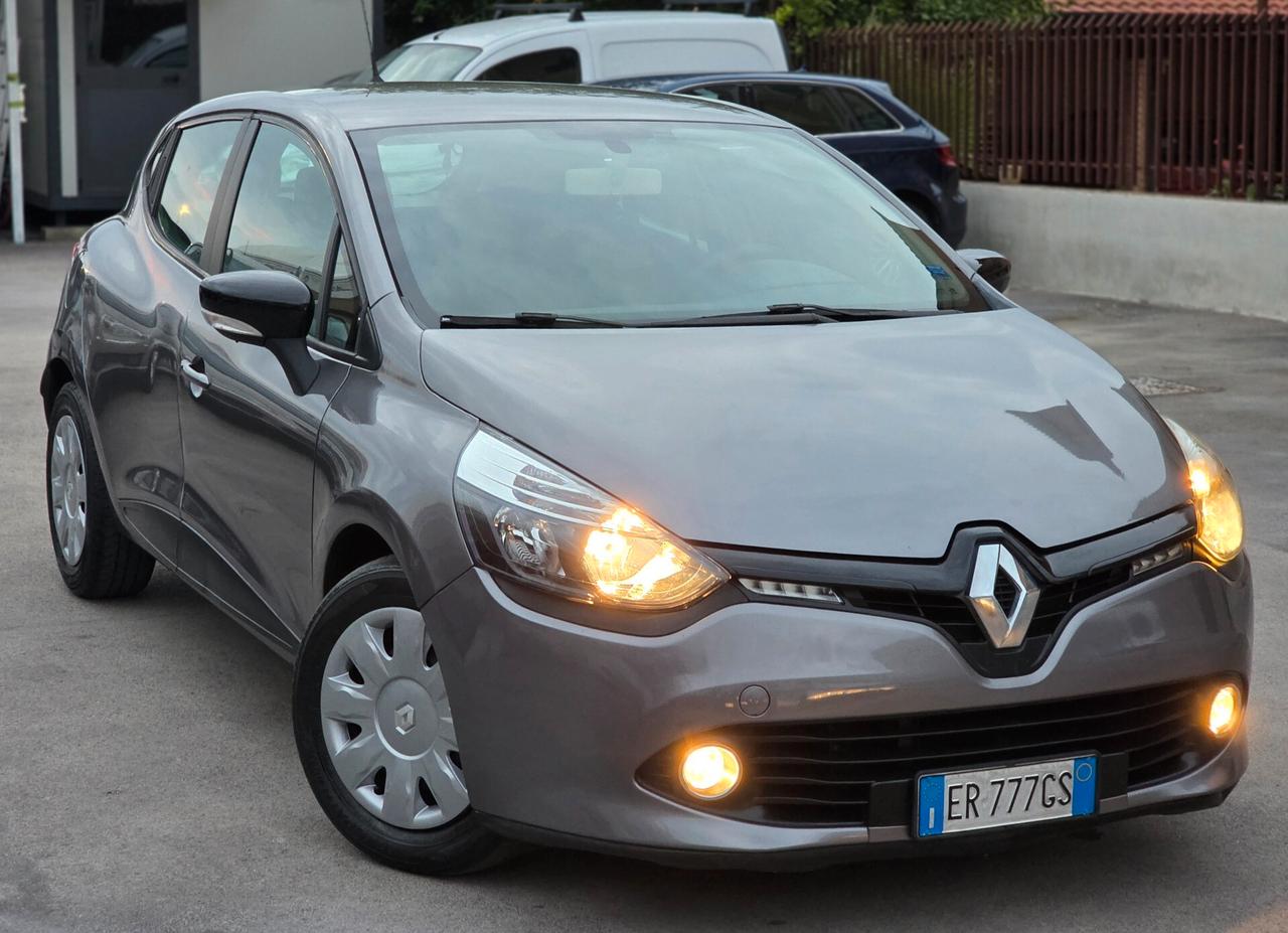 Renault Clio 1.2 75CV 5 porte Live