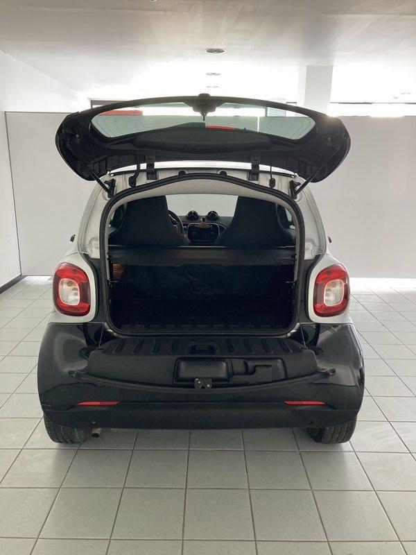 smart fortwo fortwo 70 1.0 Prime