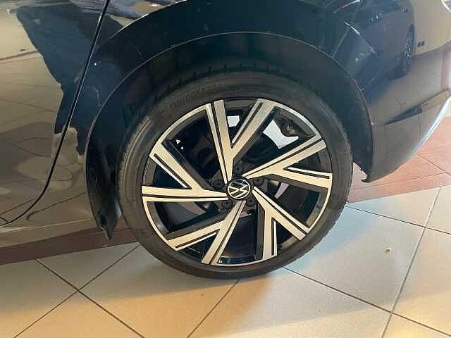 Volkswagen Golf 8ª serie 1.5 eTSI 130 CV EVO ACT DSG Style