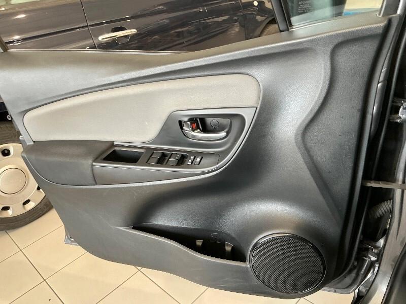 Toyota Yaris 1.5 Hybrid 5 porte Active "IVA ESPOSTA" IN ARRIVO